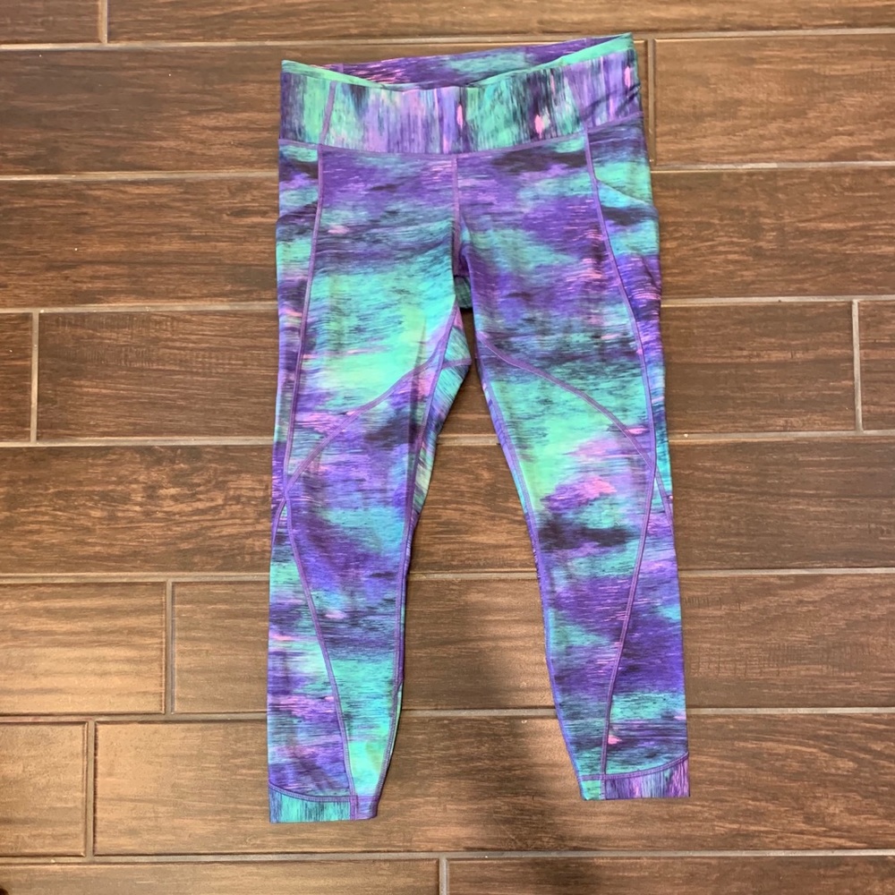 Lululemon Time to Shine Rio Nights Size 10